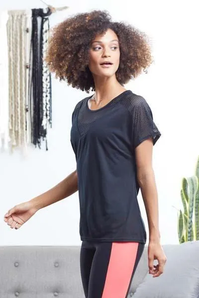 Ellie Fit to Be Seen - The November Collection (2017)