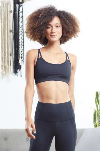 Ellie Fit to Be Seen - The November Collection (2017)