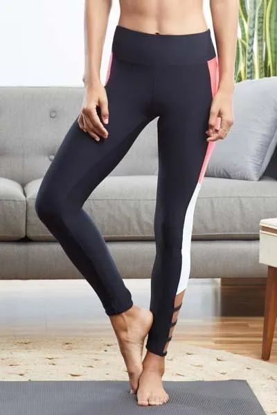 Ellie Fit to Be Seen - The November Collection (2017)