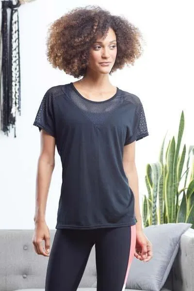 Ellie Fit to Be Seen - The November Collection (2017)