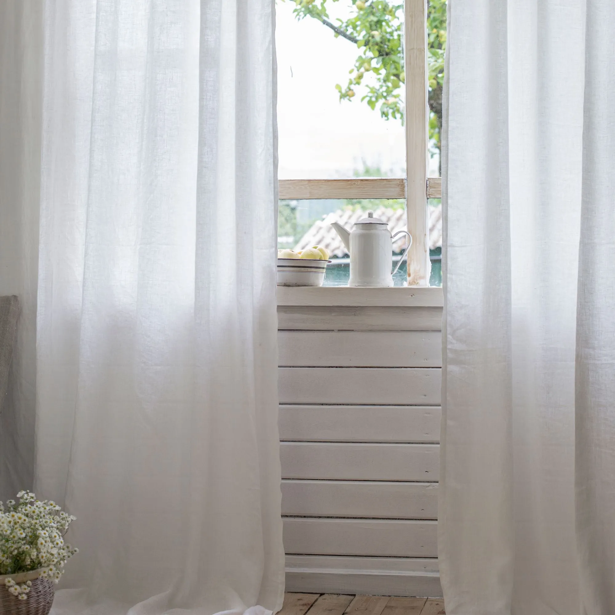 Linen curtains with rod pocket and decorative crown