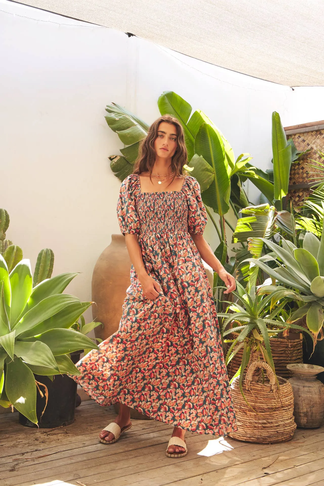 MULTI-COLOR LEAF PRINT SMOCKED MAXI DRESS