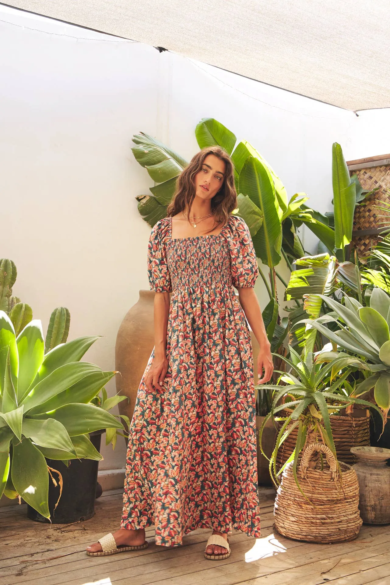 MULTI-COLOR LEAF PRINT SMOCKED MAXI DRESS