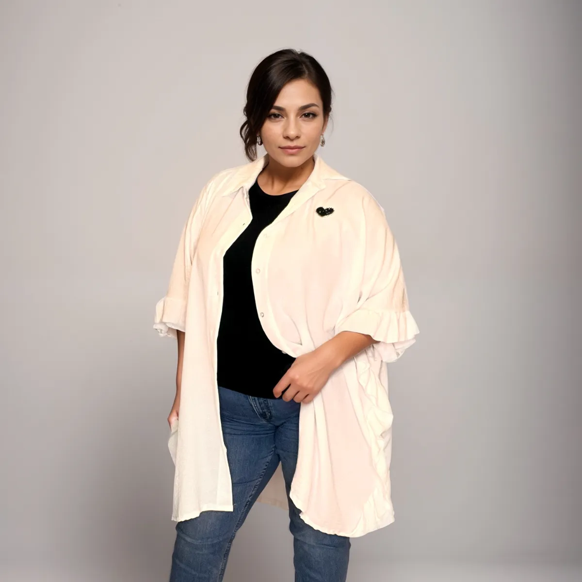 OVERSIZED SHIRT FRILLED SIDES AND SPARKLY HEART