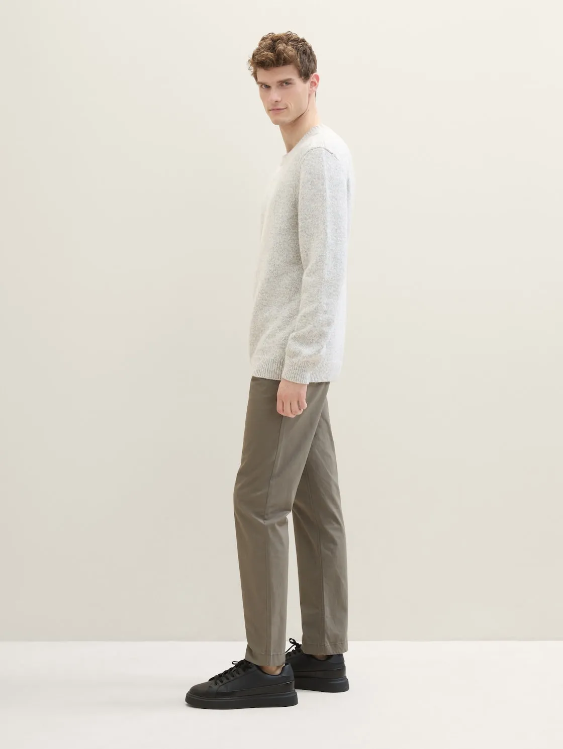 REGULAR WASHED CHINO