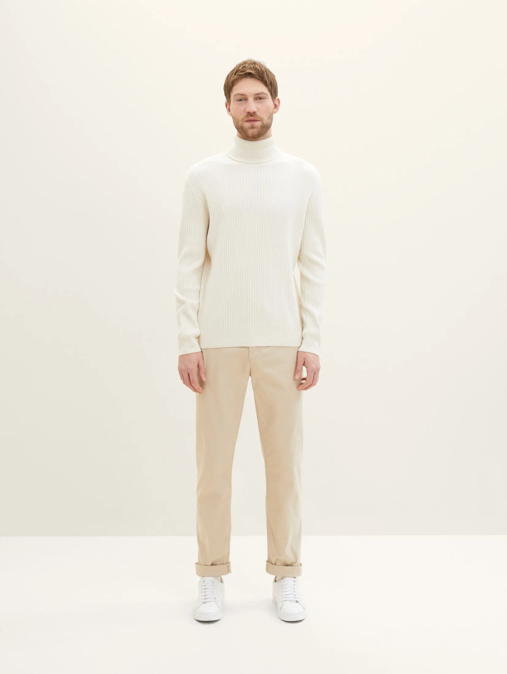 REGULAR WASHED CHINO